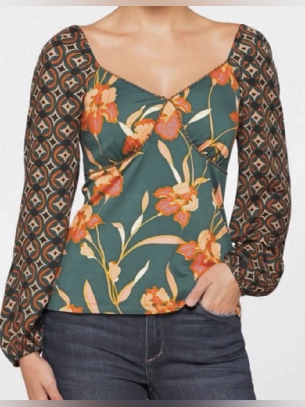 Les Serein Orange Floral Sweetheart Neckline Top — Size Small
